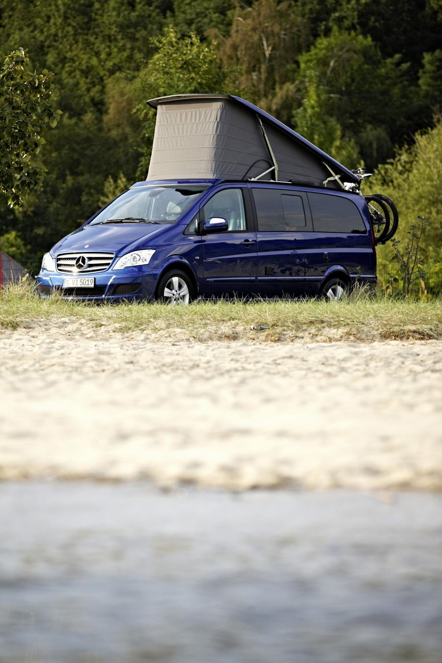  Mercedes-Benz Viano 2011 года  (фото 40 из 140)